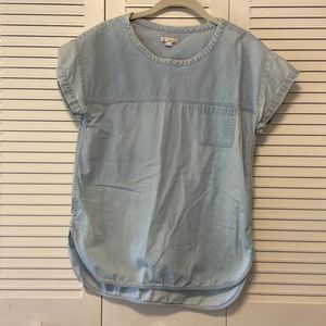 Gap Short Sleeve Chambray Top